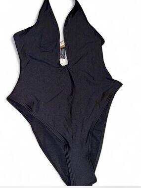 Skims Swim